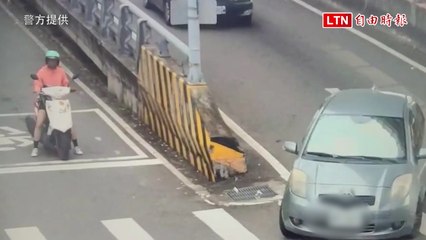 台中台74線匝道2車碰撞 警察還沒到「小鴨」 先跑了(警方提供)