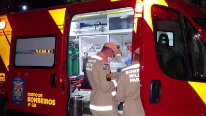 Pneu da Falcon fura e jovem sofre queda de moto na Barão do Rio Branco