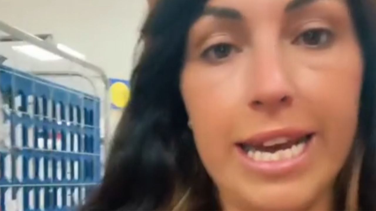 Mom can't help but laugh after daughter experiences her 'fool around & find out' moment