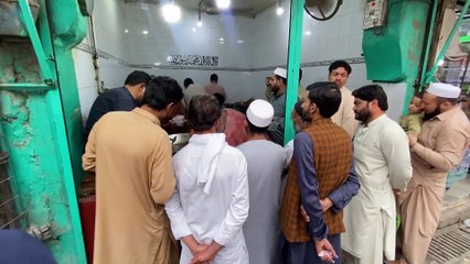 Khan Zameer Siri Paye - Subah Ka Nashta - Ramadan Street Food -  Peshawari Siri Paye - Bong Paye