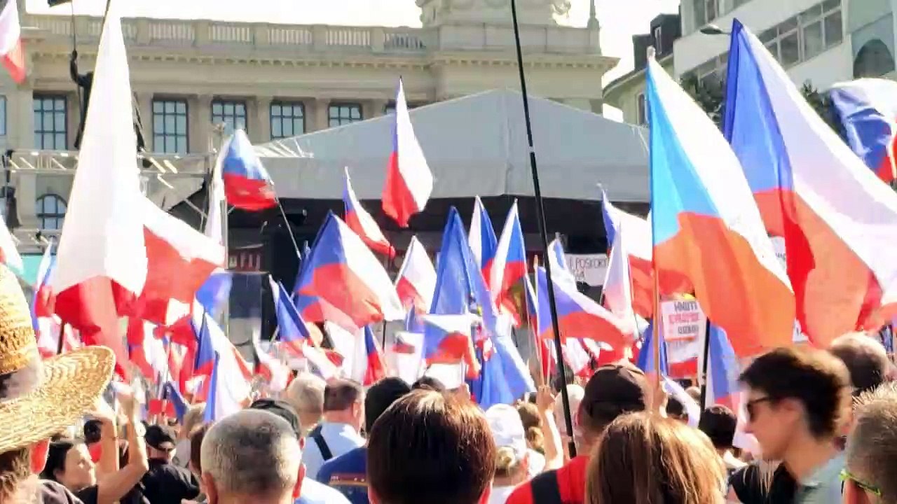 Hilfe für die Ukraine treibt Tschechen auf die Straße