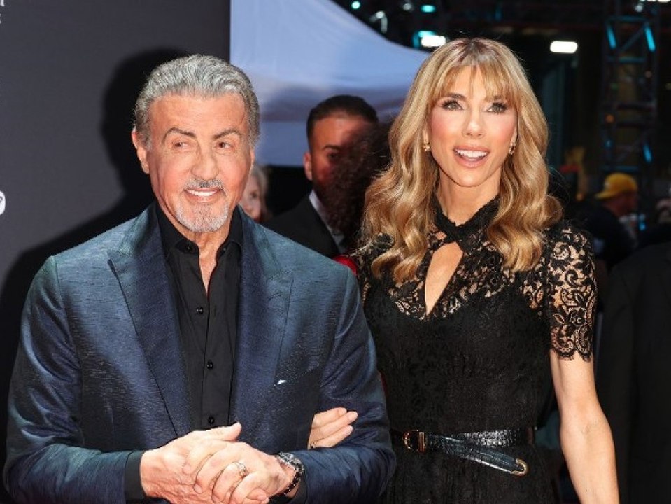 Sylvester Stallone und Jennifer Flavin: Verliebter Pärchen-Auftritt