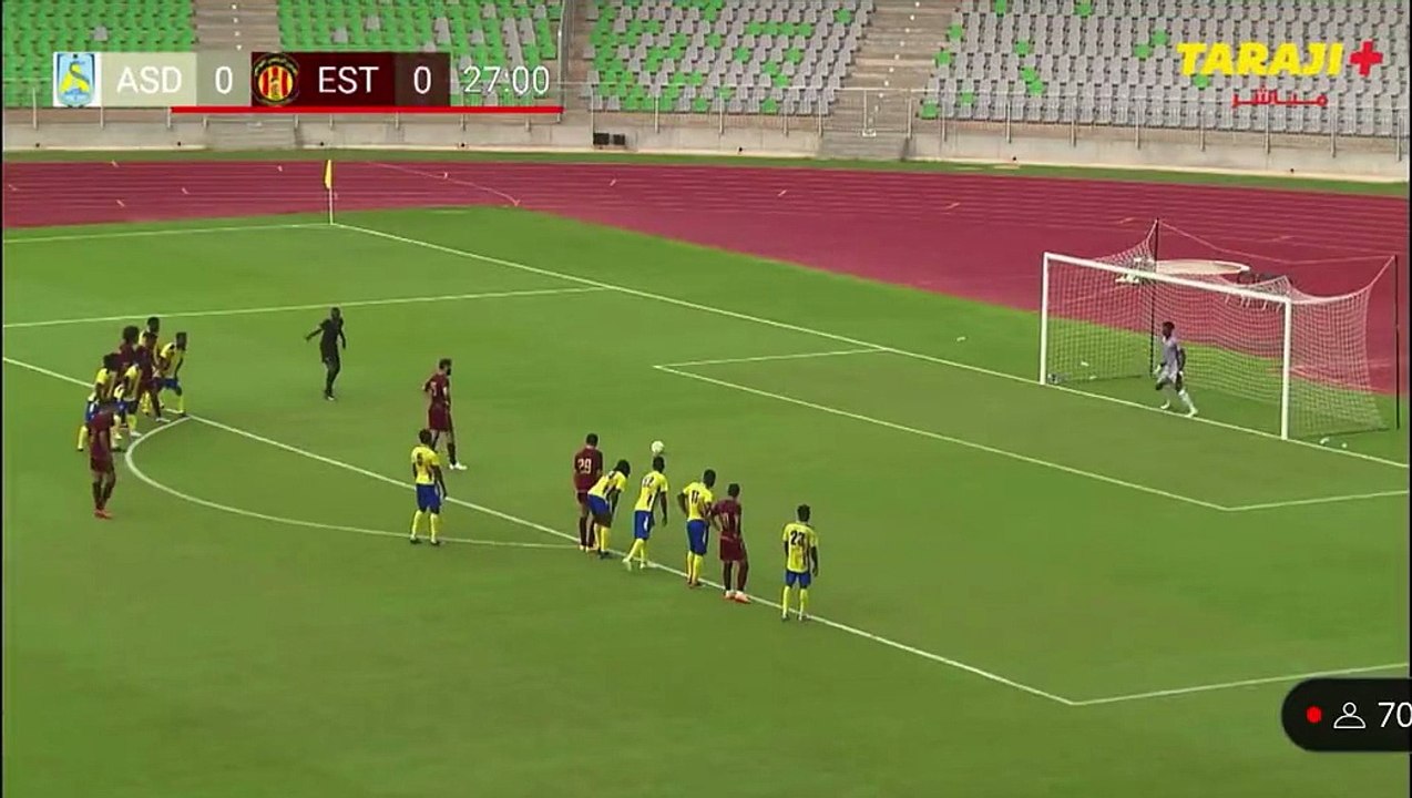 But de Tougai vs Douanes