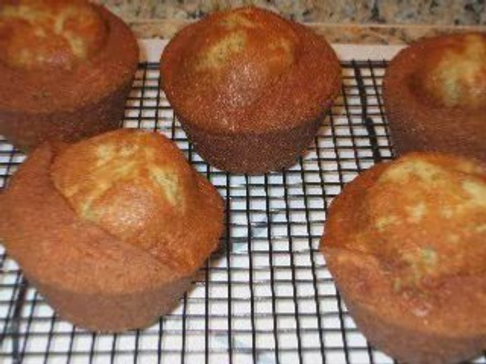 RECIPE FOR BANANA MUFFINS