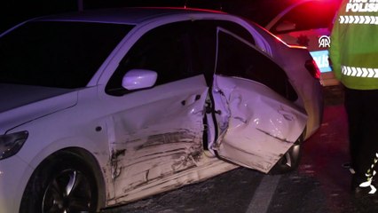 Uşak'taki trafik kazasında 2 kişi yaralandı