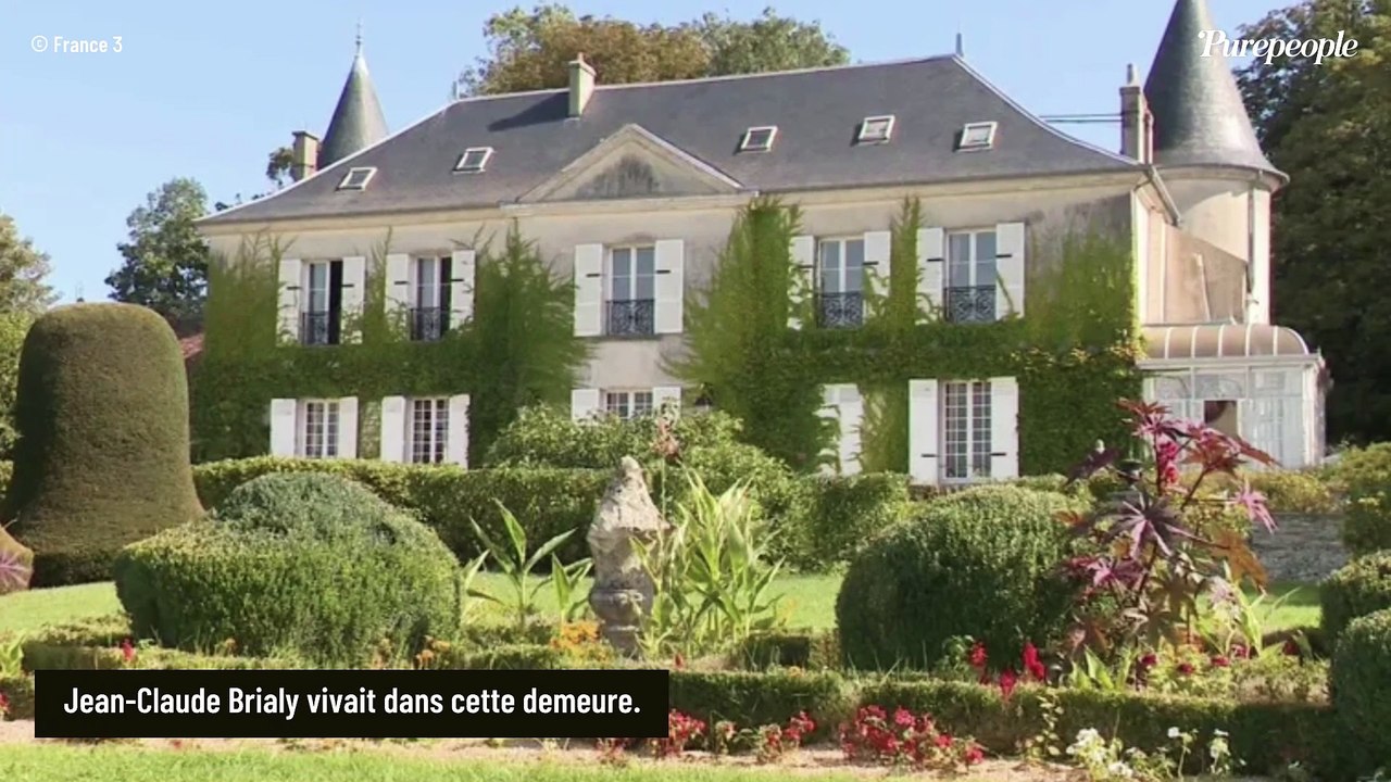 Maison de star : Jean-Claude Brialy, rares images de son immense château, le Domaine de Monthyon, "havre de paix" à Meaux
