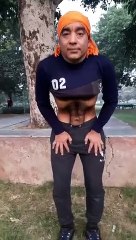 Man makes his stomach disappear #shorts #viral #shortsvideo #video #innovationhub