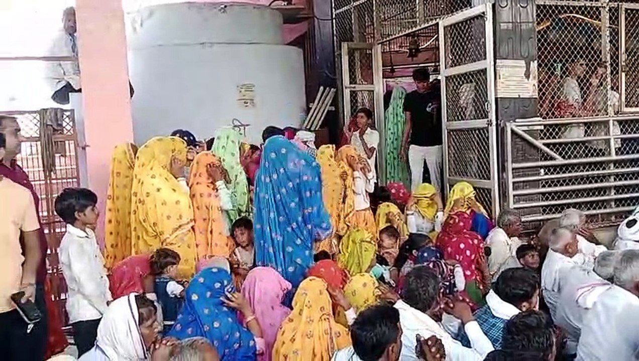 माता के मंदिर पर भरा वार्षिक मेला, लोगों ने सुख...