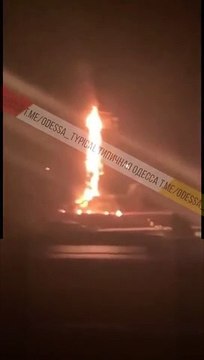 Rusya, Ukrayna'nın Odessa bölgesine İHA ve füzelerle saldırdı! Liman ve tahıl depolama tesisleri büyük hasar gördü