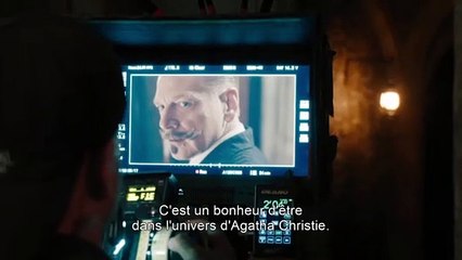 Mystère à Venise Film Reportage - Un étrange groupe