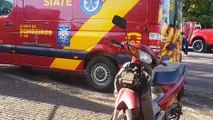 Motociclista fica ferida em acidente de trânsito na rua Presidente JK