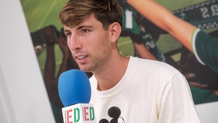 Miranda responde al Milán y deja clara sus intenciones de futuro