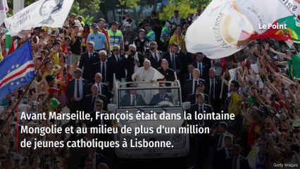 Au Vatican, le pape François ne lâche rien