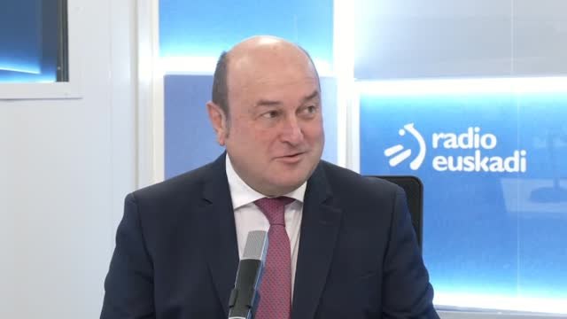 Ortuzar cree que el PSOE y Sánchez solo quieren hablar de la investidura , mientras que PNV y Junts de la investidura y de la legislatura