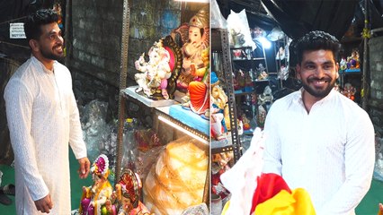 Shiv Thakare taking his Beloved Ganpati Bappa at home,Video goes Viral on Social Media| FilmiBeat