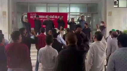 जयपुर: राज्य सरकार ने आवासन मंडल से 1000 करोड रुपए लेने पर काले कपड़े पहनकर विरोध