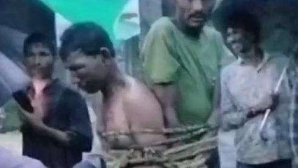 ग्रामीणों ने चोरों को पकड़ा, खंभे से बांधकर दी तालिबानी सजा, देखिए Video