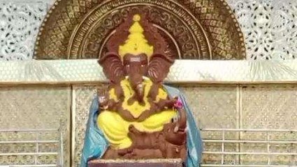 విశాఖ జిల్లా: తీరంలో ఆకట్టుకుంటున్న చాక్లేట్ గణపతి