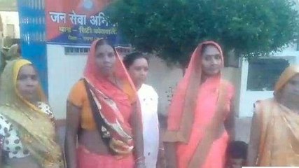 सतना: साहब ठेकेदार ने नहीं दिया मजदूरी का पैसा,सुने महिलाओं की गुहार