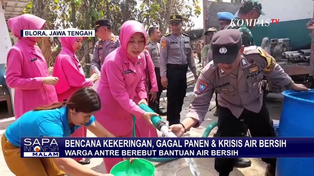 Dampak Kekeringan, Warga Desa Balongsari Blora Antre Berebut Bantuan Air Bersih