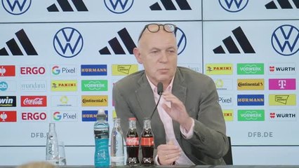 Vertragslaufzeit? Rettig flachst mit Neuendorf