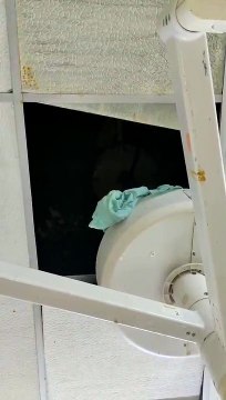 एमवायएच के ऑपरेशन थिएटर में टपक रहा पानी, मशीन भी खराब