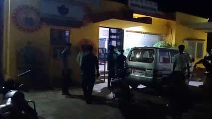 विद्यालय में हुआ हादसा, तीन घंटे बाद पहुंचे अ​धिकारी