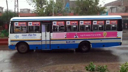 बरसात का दौर: किसानों की फसलों पर वार