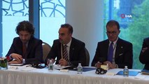 Cumhurbaşkanı Recep Tayyip Erdoğan, ABD'nin New York kentinde ABD'de faaliyet gösteren düşünce kuruluşların temsilcileriyle yuvarlak masa toplantısı...