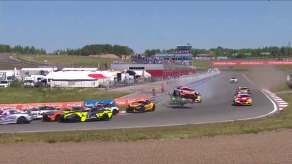 GT4 Russia 2023 Kazan Ring Race 1 Start Solukovtsev Goncharov Kizilov Big Crash