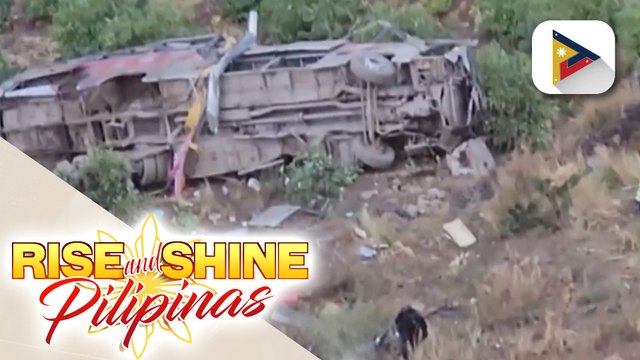24 indibidwal, patay nang mahulog sa bangin ang sinasakyang bus sa Peru