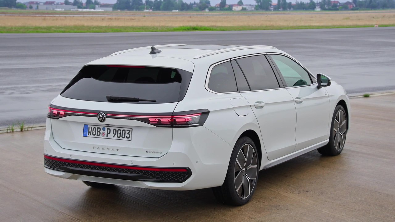 Der Volkswagen Passat Variant - Assistiert Parken