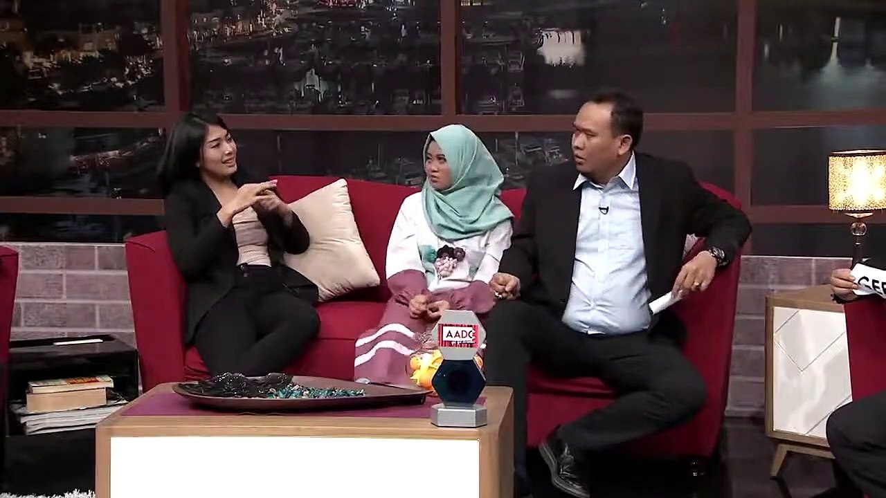 Nabila Putri Dibikin Pusing Sama Host AADC!