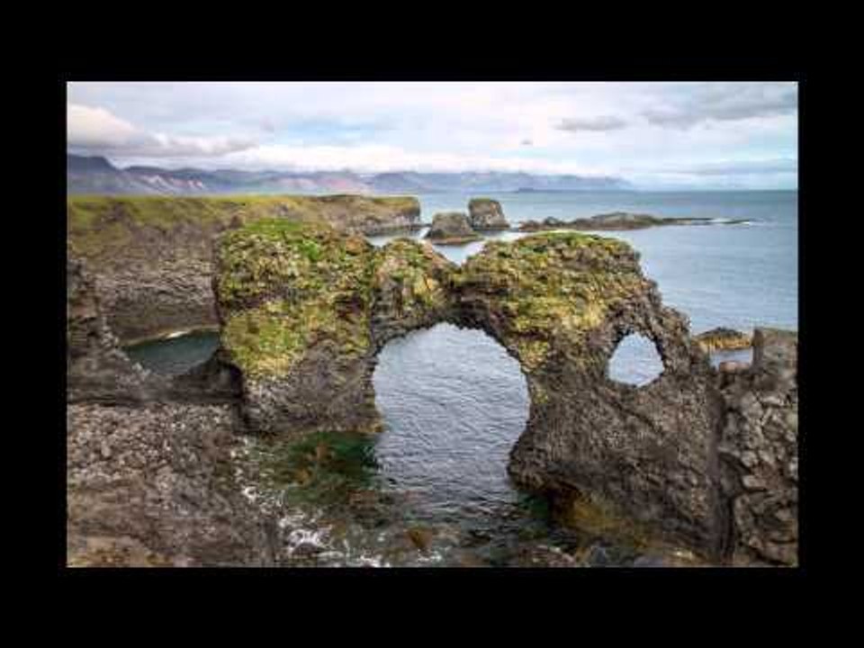 Why You Should Visit Iceland - MEGA SLIDESHOW