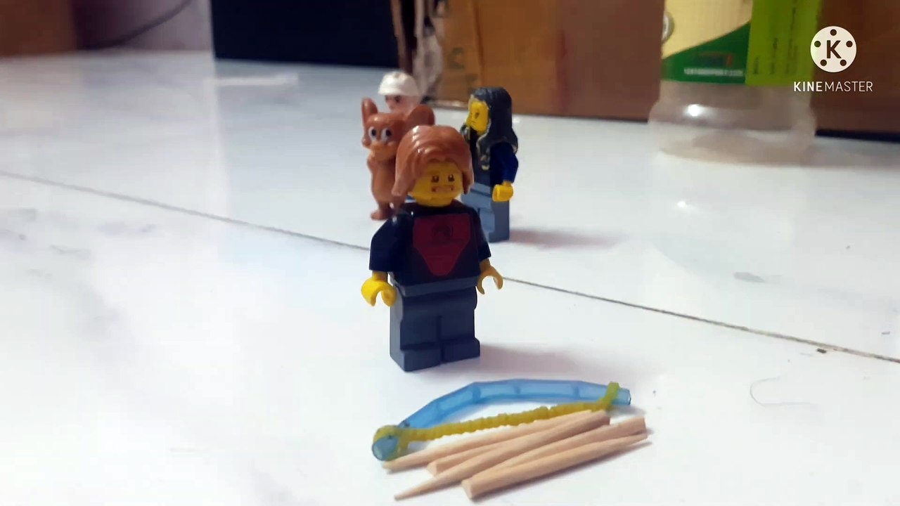 Lego Bow and Arrow - Tipster