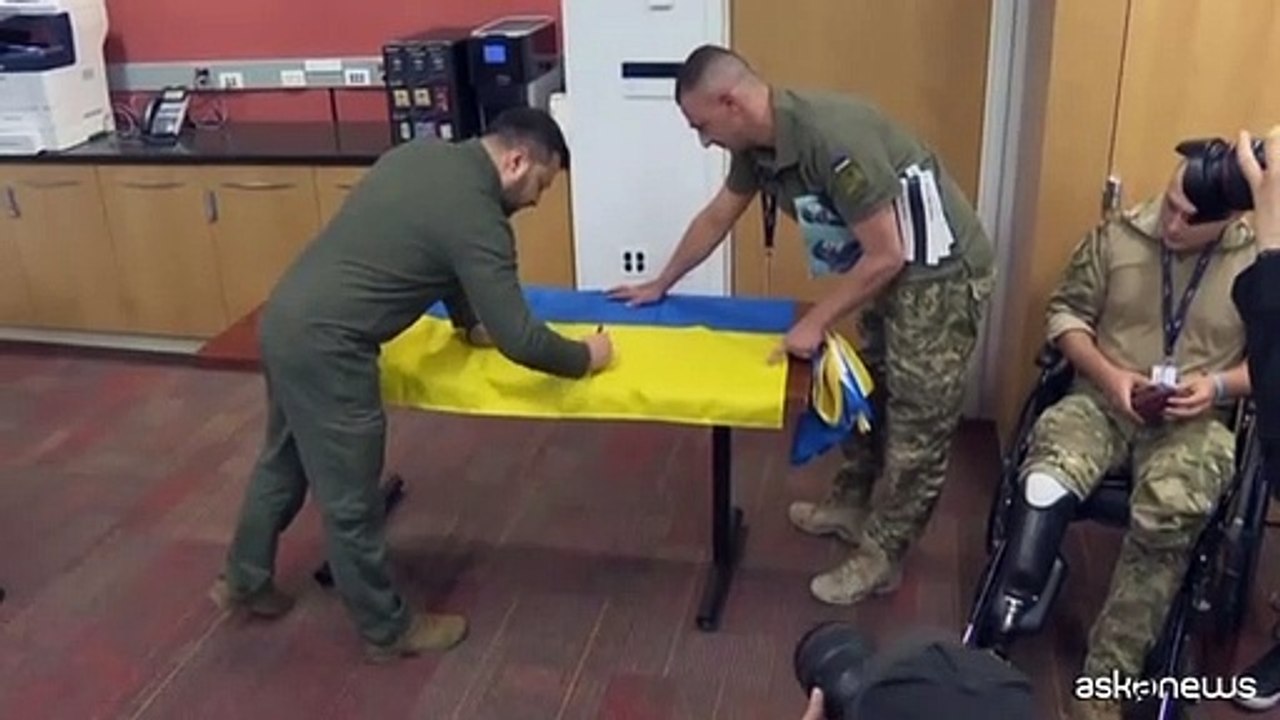 Zelensky a New York visita i soldati ucraini feriti in ospedale