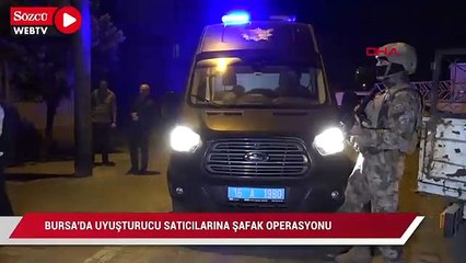 Скачать видео: Bursa'da uyuşturucu satıcılarına şafak operasyonu