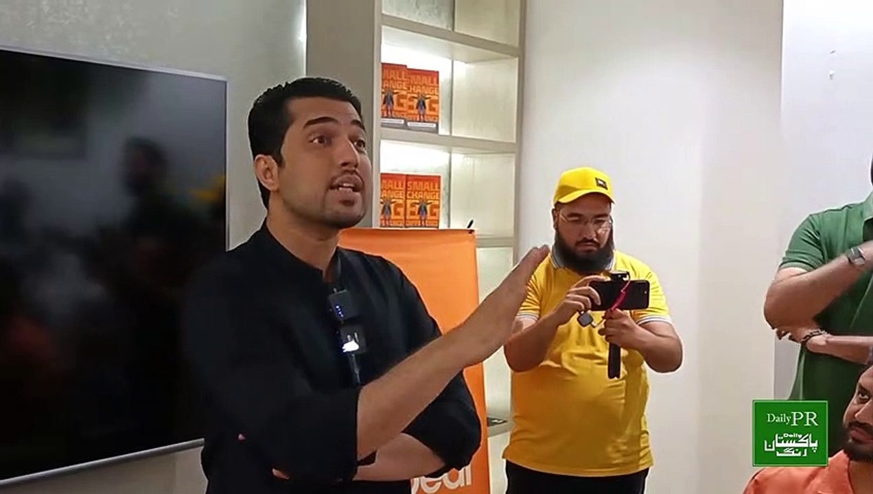 Iqrar ul Hassan ne gharibo ki madad ka bera utha lia. #IqrarUlHassan