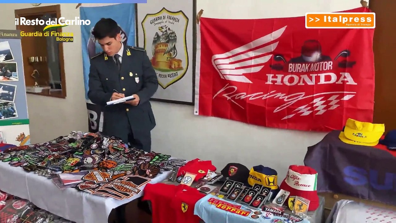 Imola, la finanza sequestra 1.500 prodotti contraffatti con marchi di auto e moto