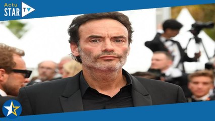 “Il est arrivé avec un garde du corps…”  Anthony Delon en danger à cause de son couple avec Stéphan