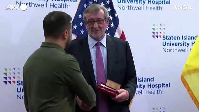 Zelensky a New York per assemblea Onu, visita i soldati ucraini feriti ricoverati in ospedale