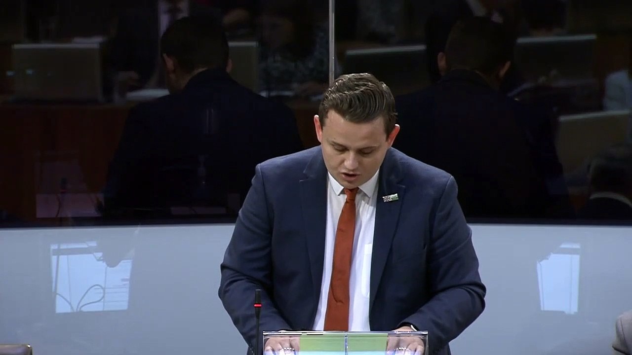 First Minister Mark Drakeford gives one-word response to calls to scrap 20mph scheme