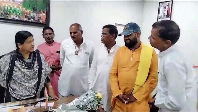 वैष्णव समाज को भूमि आवंटन के लिए प्रभारी मंत्री से मिला प्रतिनिधि मंडल