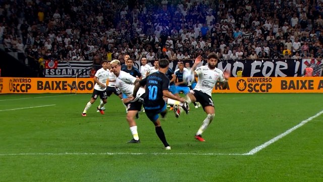 CBF divulga áudios do VAR e assume erro em pênalti não marcado para o Grêmio contra o Corinthians