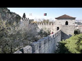 Walk Through The Castelo de São Jorge - The Castle In Lisbon