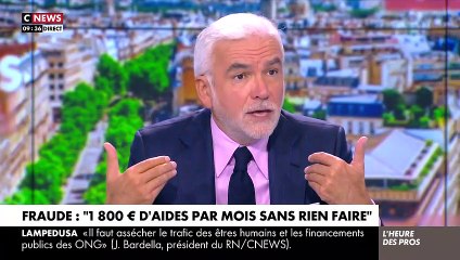 Un Youtubeur se vante de frauder les aides sociales : Pascal Praud s'indigne