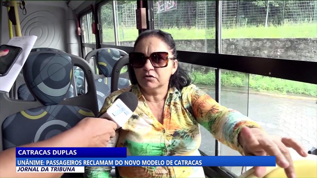 Passageiros reclamam do novo modelo de catracas duplas