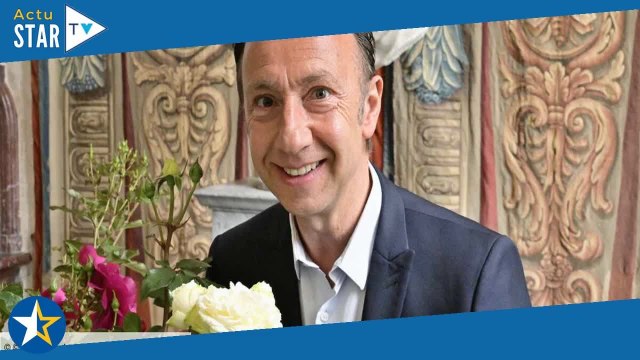 « Ça tient tout seul depuis trente ans » Stéphane Bern se confie sans filtre sur ses opérations es