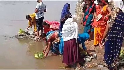 तीज पर्व- गौर विसर्जन के साथ तोड़ा निर्जला व्रत