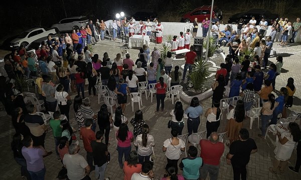 Romaria da Juventude em Cachoeira dos Índios reúne centenas e encanta pelo visual do Alto do Cruzeiro
